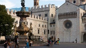 Trento piazza Duomo