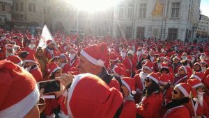 camminata babbi natale genova gaslini