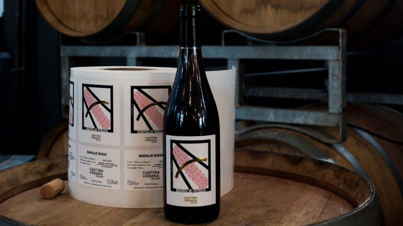naviglio rosso vino milano