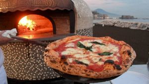 Napoli Pizza Village 2019: sul lungomare a settembre