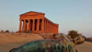 Nella Valle dei Templi l'Iliade va in scena all'alba