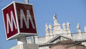 Roma, più ricicli più viaggi: biglietti Atac in cambio di plastica