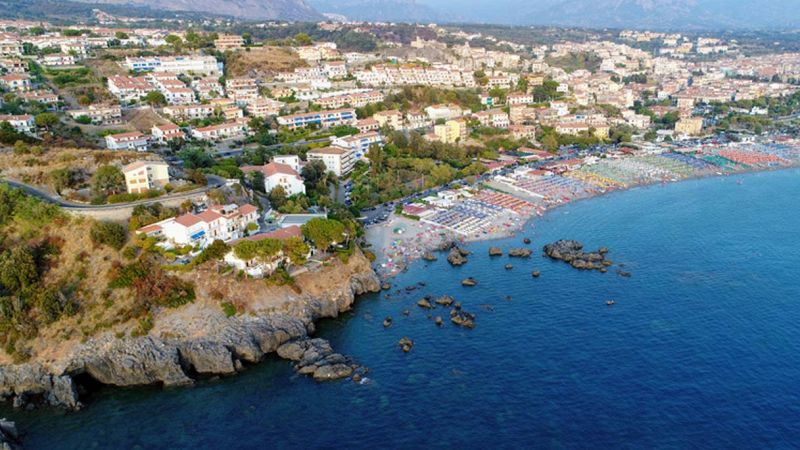 Calabria, scoperto un enorme complesso vulcanico sottomarino
