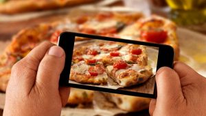 A Salerno c'è la pizzeria più social d'Italia