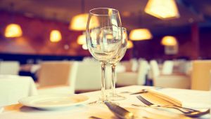 Flat Food, abbonamento mensile al ristorante: i due casi italiani