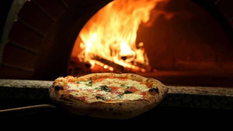 Pizza Margherita: le 20 migliori a Napoli e provincia
