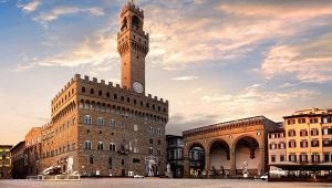 San Valentino a Firenze: brindisi speciale sulla Torre di Arnolfo