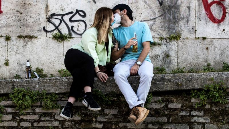 Coronavirus, a Messina spunta il "passaporto degli innamorati"