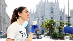 Riapertura bar a Milano