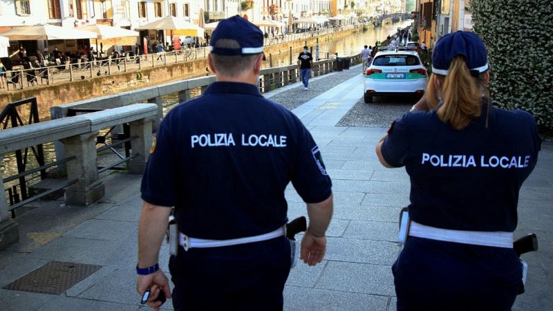 Movida 'selvaggia' a Milano: scatta una nuova regola dopo le 19
