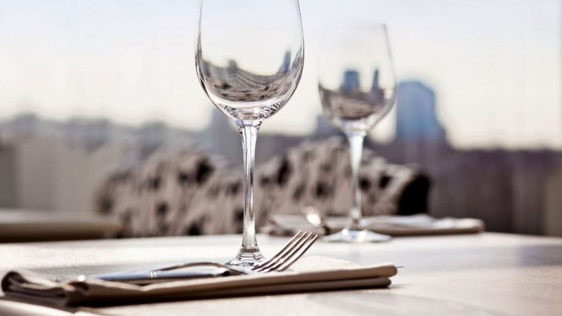 Ristoranti: Guida Michelin segnala le riaperture con un barometro