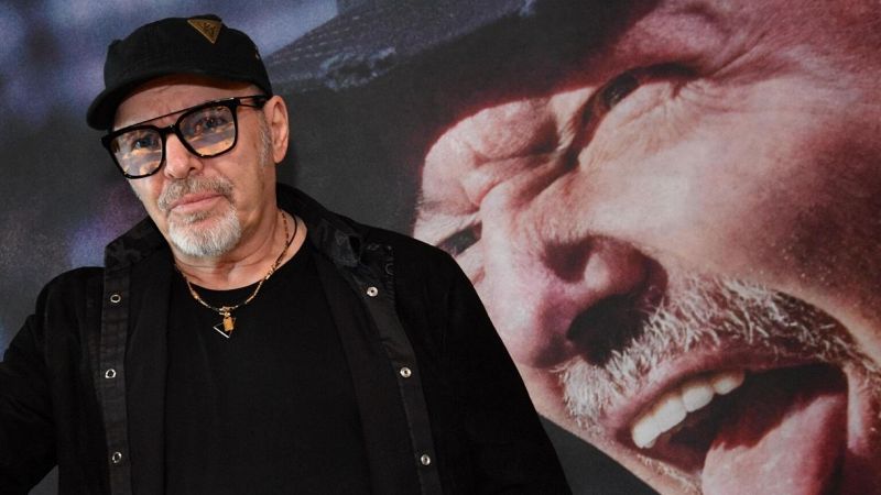 Coronavirus, Vasco Rossi non può aprire il ristorante a Bologna