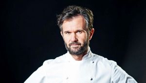 Cracco riparte dalla campagna: nuovo progetto per lo chef