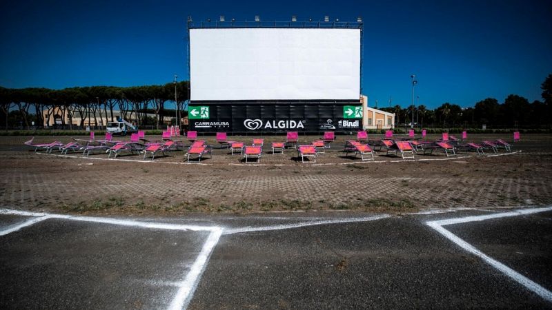 Il drive-in più grande d'Europa è a Roma: programmazione e prezzi