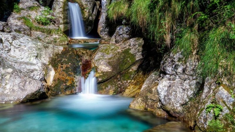 Val Vertova blindata: troppi turisti. La decisione del sindaco