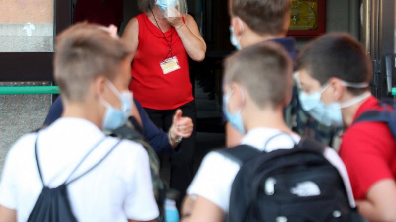 Riapertura scuole, a Codogno arrivano le mascherine bio