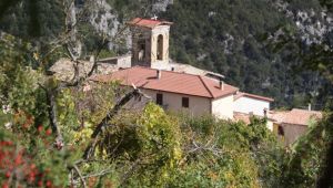 Nortosce, il paese italiano con solo 2 abitanti conquista la CNN