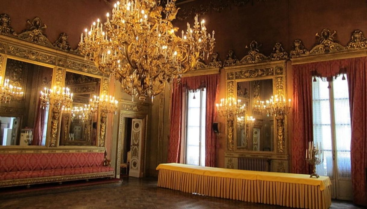 Scuola ai tempi del Covid: lezioni tra mare e palazzi storici