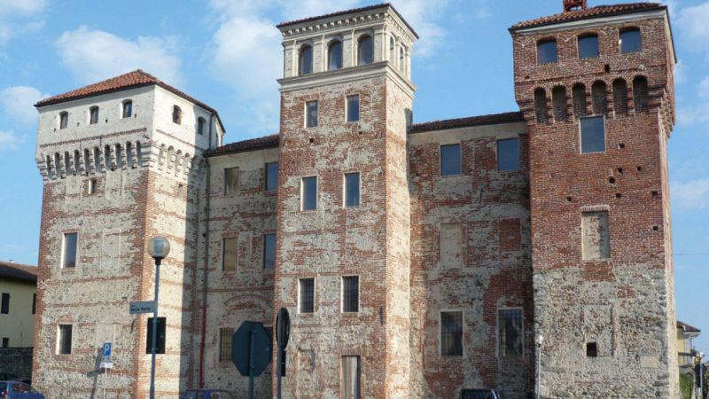 Castello di Ozegna