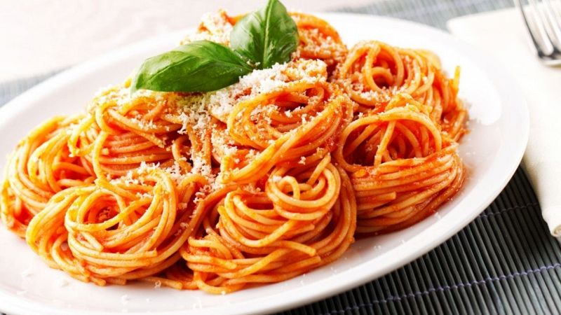 Spaghetti col pomodoro