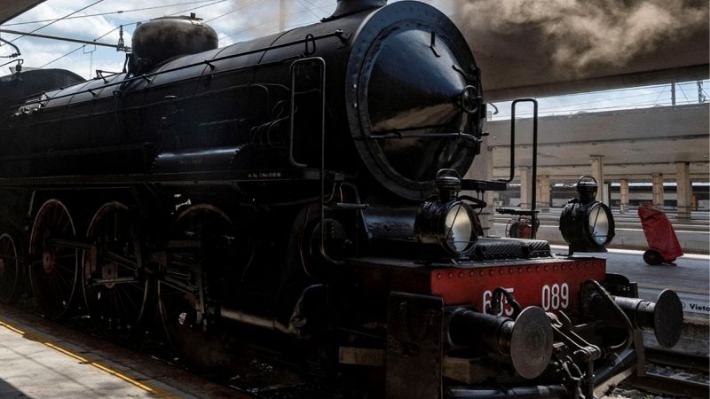 Treno Dante Alighieri