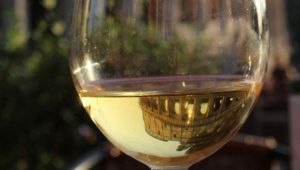 Vino al Colosseo