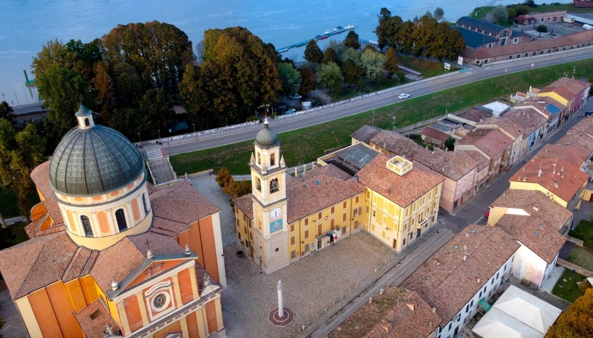 Bassa Padana di Ligabue e Guareschi: Reggio Emilia e Delta del Po