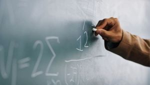 Stipendi insegnanti in Italia