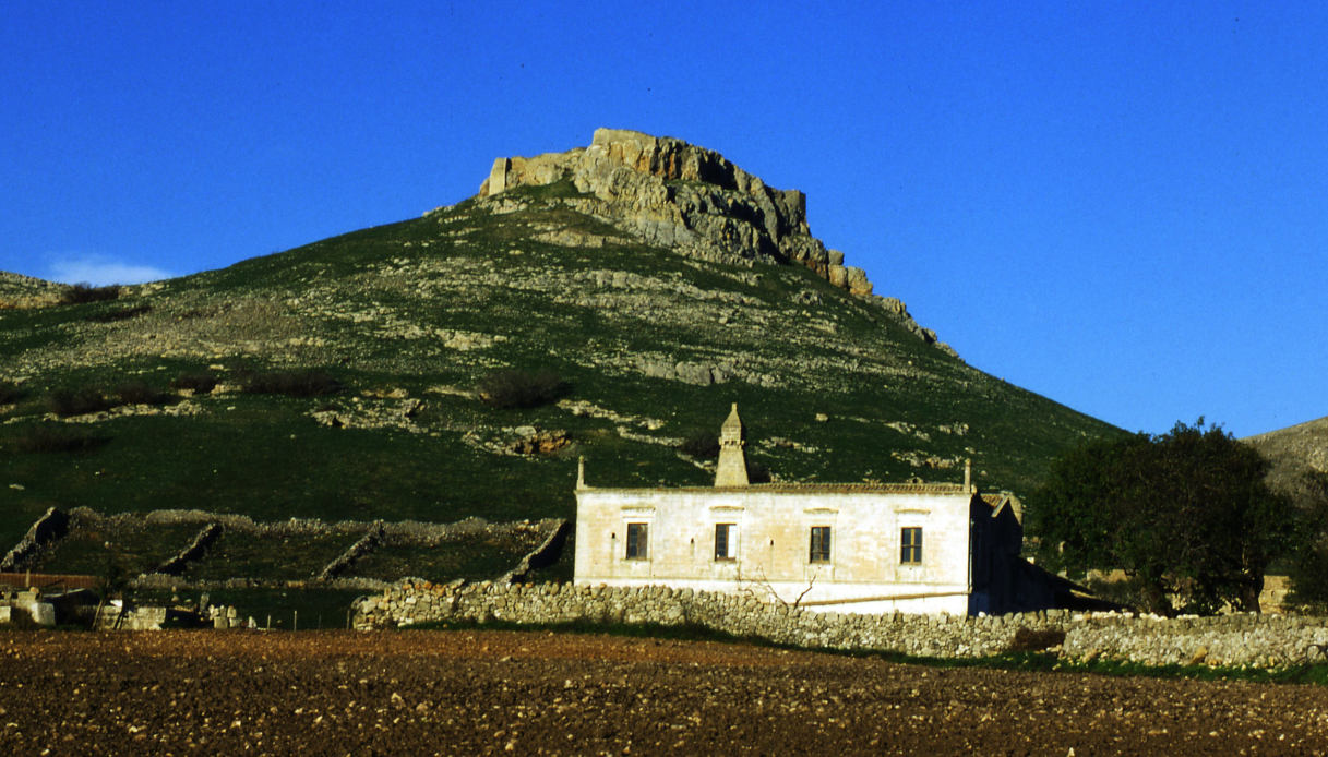 Il Castello del Garagnone, o rocca invisibile