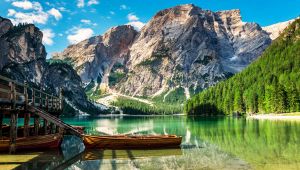 Lago di Braies, Italia