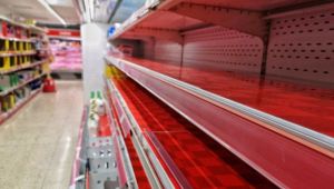Supermercati e scaffali vuoti