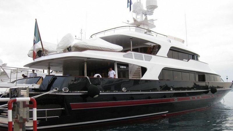 Yacht di Valentino