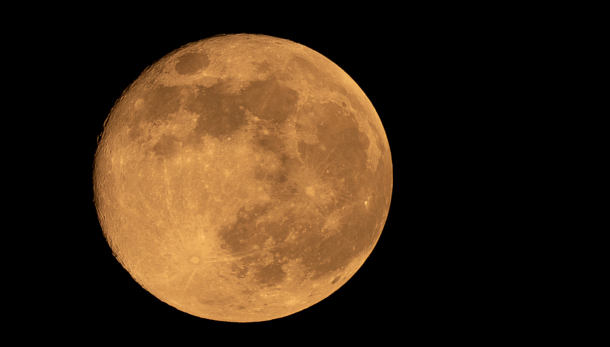Luna dei Fiori: eclissi totale il 16 maggio