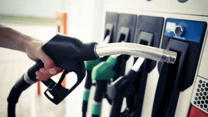 Benzina record, le tratte più care in Italia