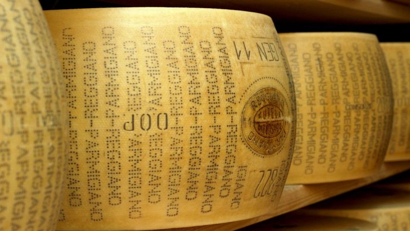 Allarme Parmigiano Reggiano