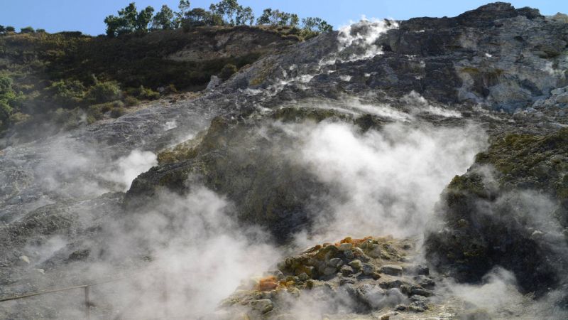 Terremoti ai Campi Flegrei, è allarme