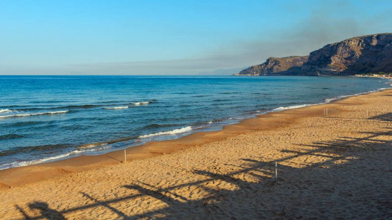 Gaeta, trovato sulla spiaggia uno scheletro di 2mila anni fa