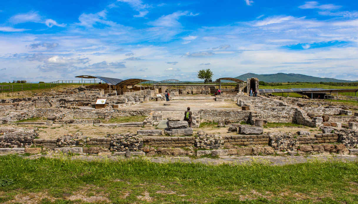 Aperta a Vulci una tomba rimasta intatta per 2600 anni