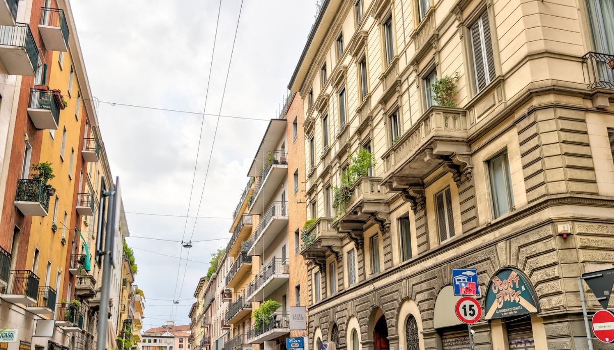Appartamenti in una strada di Milano