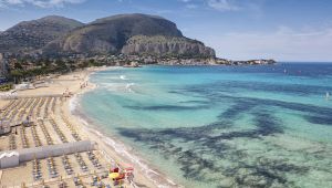 Mondello, in Sicilia