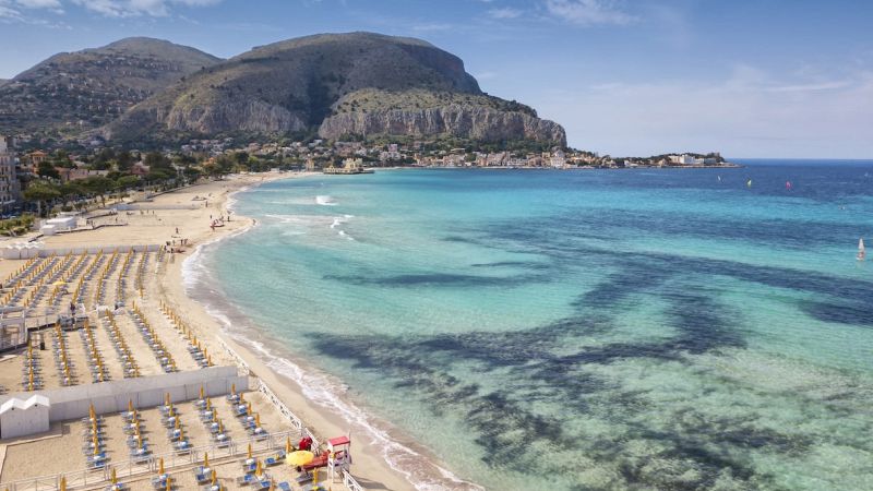 Mondello, in Sicilia
