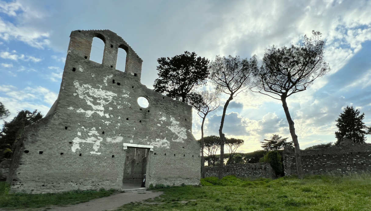 Appia Antica, trovato uno scheletro nel Castrum Caetani