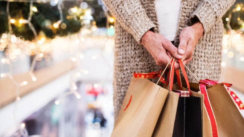 Quanto spenderanno gli italiani per i regali di Natale 2023