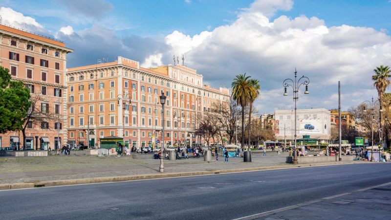 Roma Piazza Risorgimento