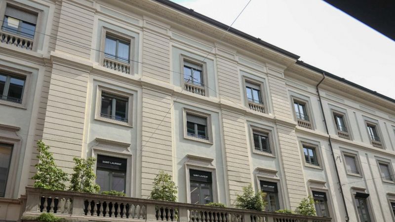 Palazzo via Monte Napoleone 8