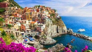 Cinque Terre, contro l'overtourism