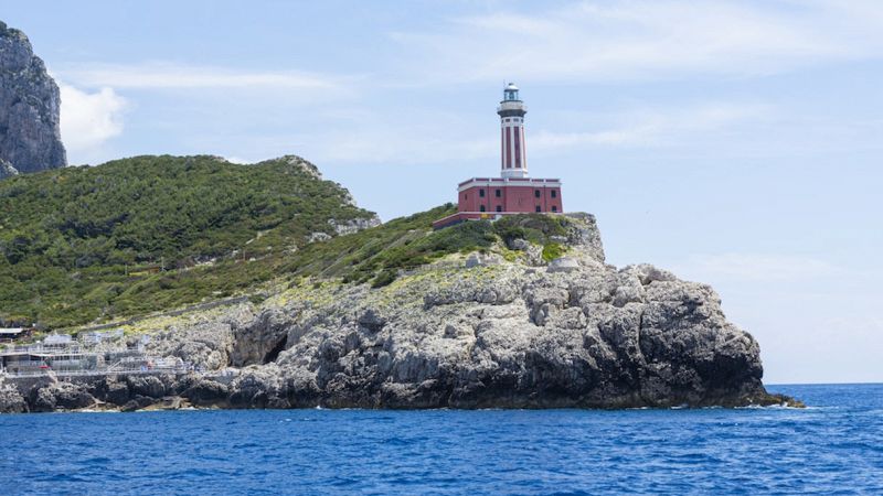 Il Faro di Punta Carena
