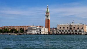 La laguna di Venezia sale 5 millimetri all'anno