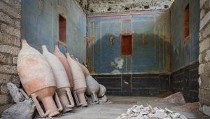 Pompei, spunta una nuova stanza blu