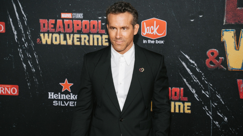 perche-attore-ryan-reynolds-maglia-campobasso